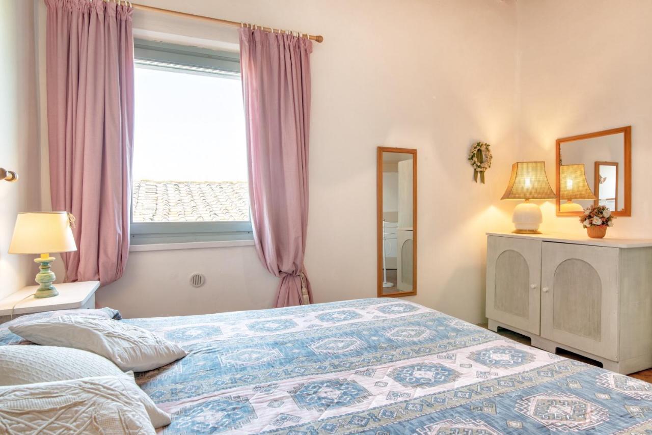 Appartamenti Villa La Fonte Сан Джиминяно Екстериор снимка