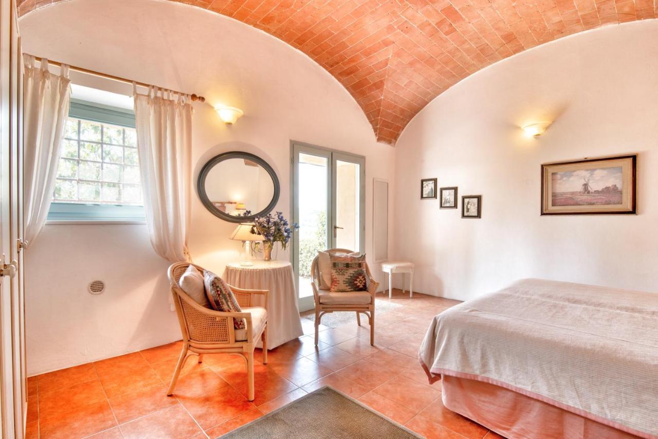 Appartamenti Villa La Fonte Сан Джиминяно Екстериор снимка