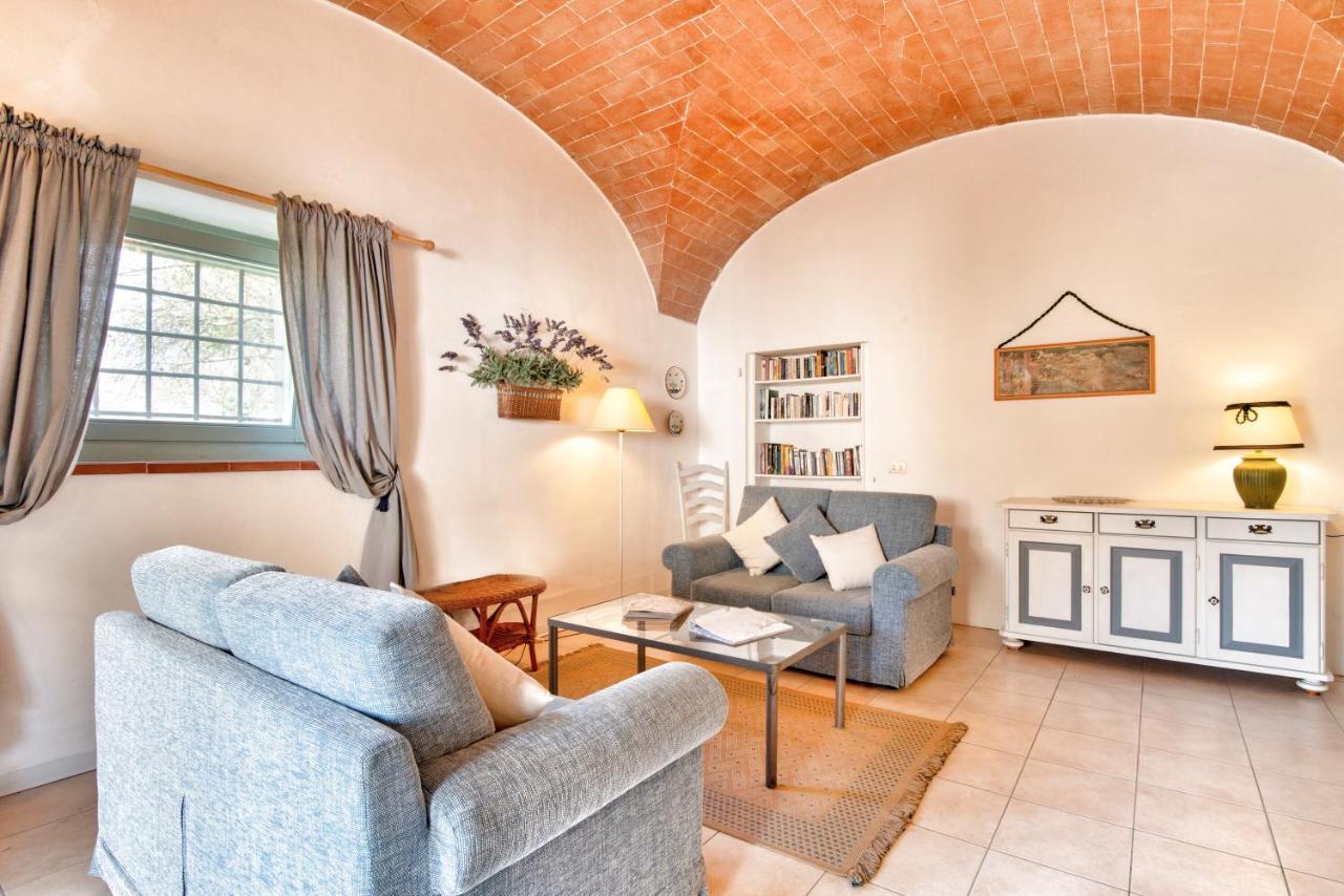 Appartamenti Villa La Fonte Сан Джиминяно Екстериор снимка