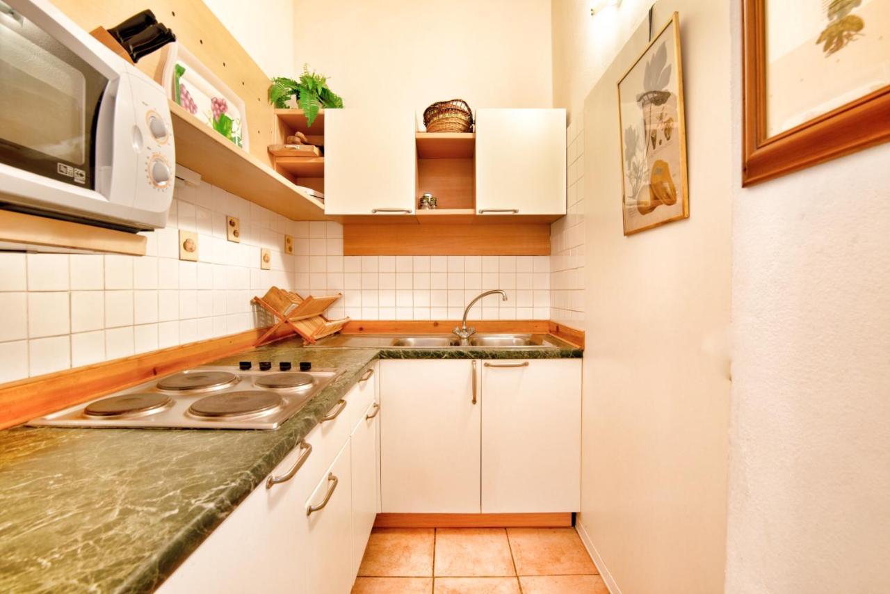 Appartamenti Villa La Fonte Сан Джиминяно Екстериор снимка