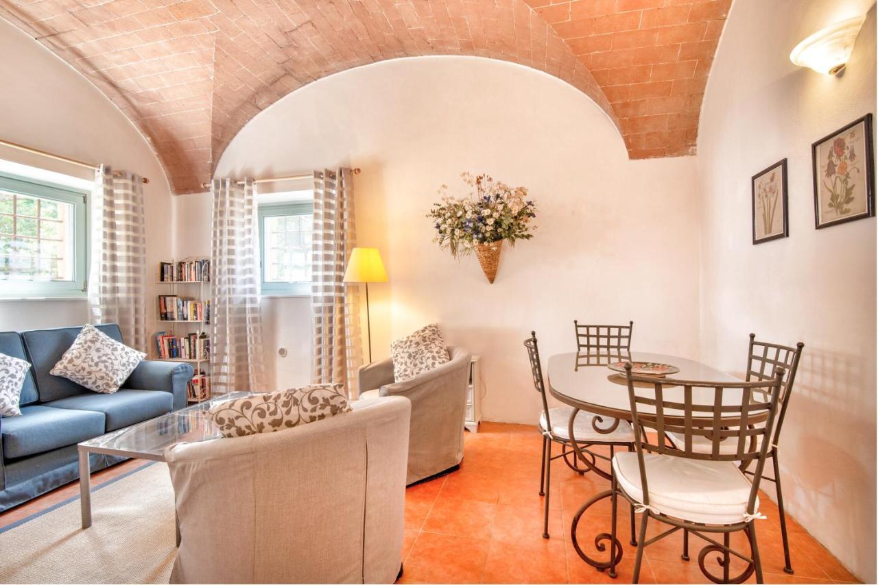 Appartamenti Villa La Fonte Сан Джиминяно Екстериор снимка